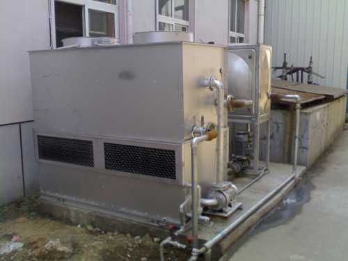 点击查看详细信息<br>标题：玻璃钢闭式冷却塔 阅读次数：137